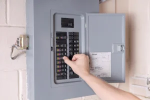 30 amp breaker wire size